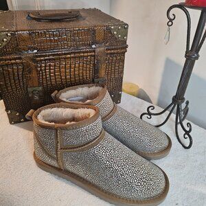 INC Womens Canvas Rhinestone Shearling Boots In Tan